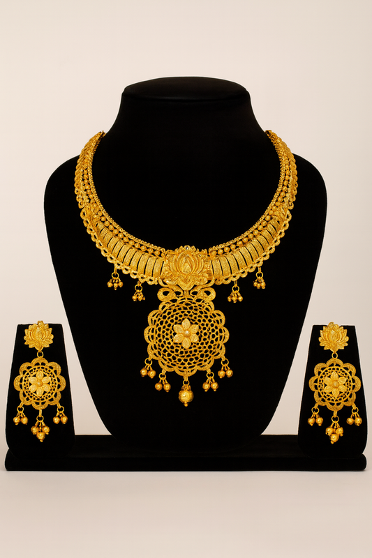 Traditional South Indian Antique Gold-Plated Necklace & Earrings Set – Lotus Medallion Bridal Jewellery